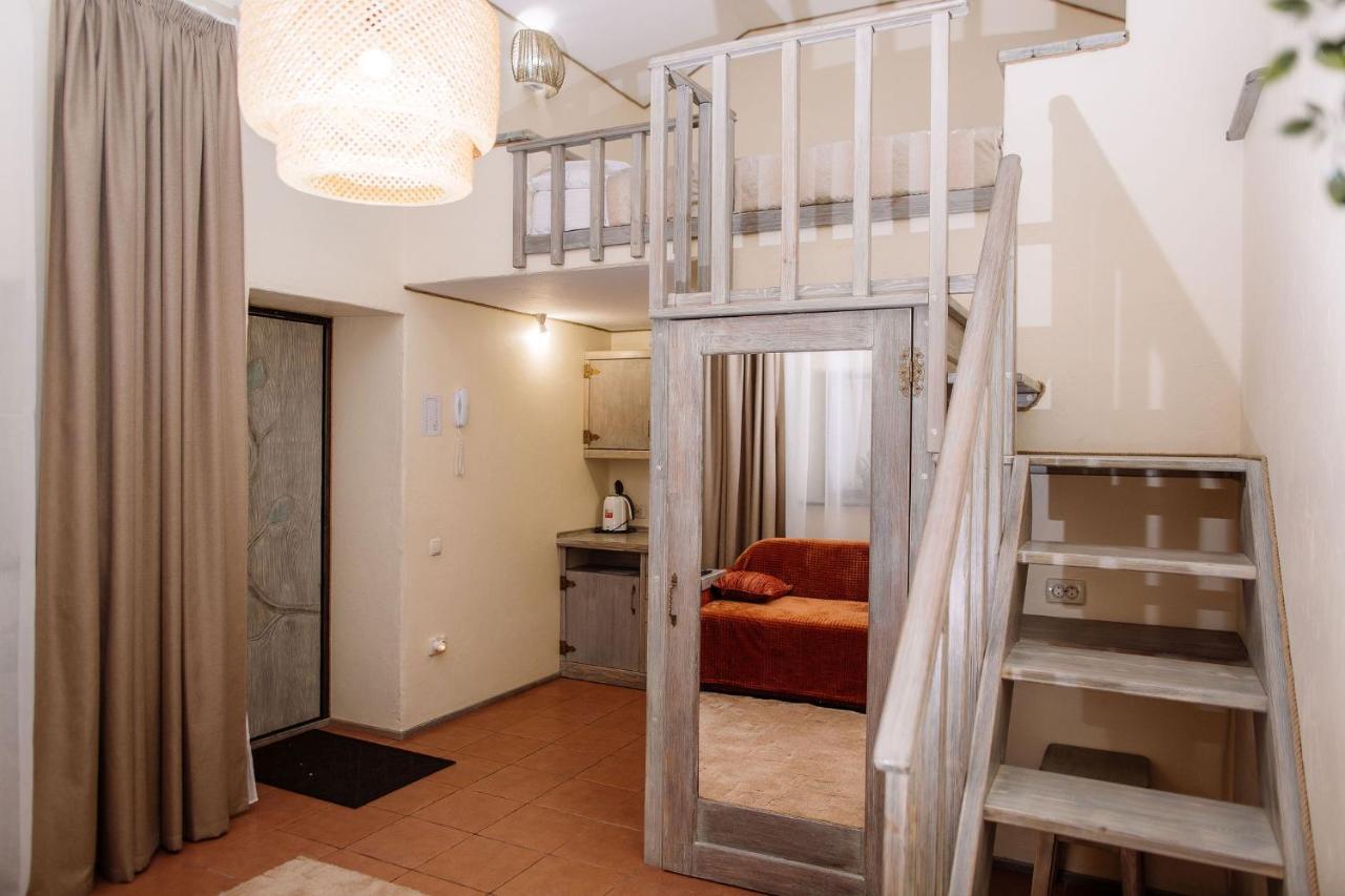 Veselyj Zajets Hotel Pirnove Buitenkant foto